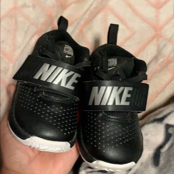 Nike toddler shoes
